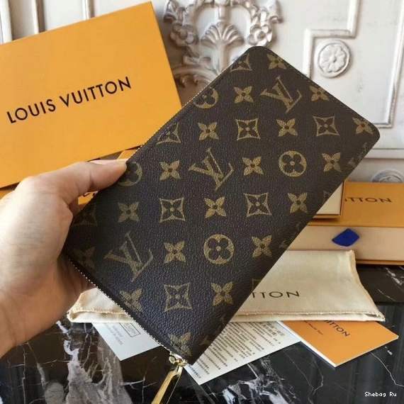 LOUIS VUITTON ORGANIZER ZIPPY 0813